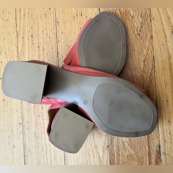 Bueno Millie Slingback Coral Sandal Sz 36 Like NEW - Picture 4 of 5